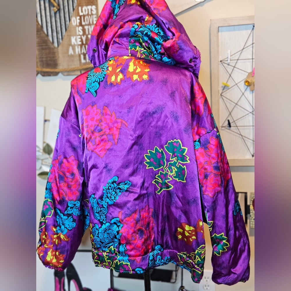 Vintage Jacket - Picture 3 of 7